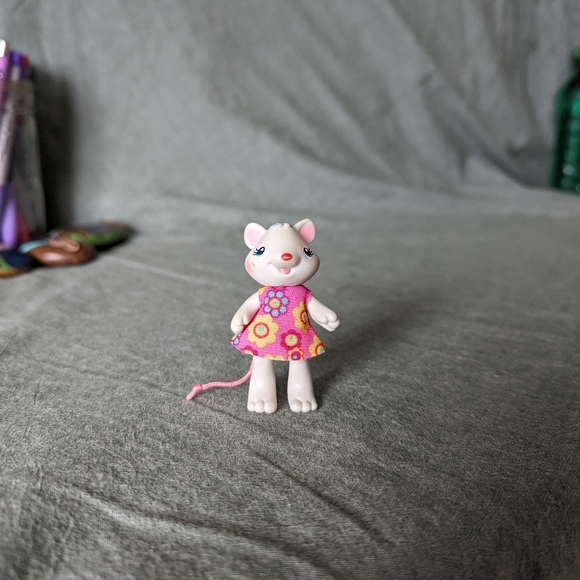 Fisher Price Sweet Streets Hideaway Hallow Mouse Figure Candy Shop White Candice - Picture 2 of 12